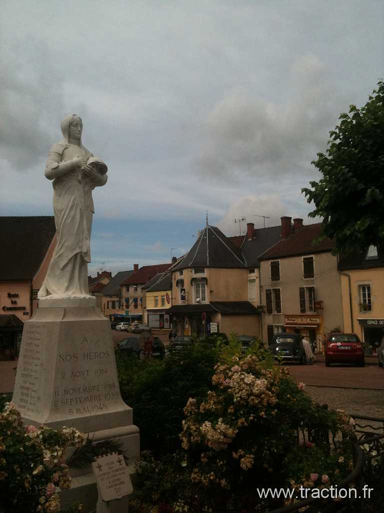 2,0_Pouilly en Auxois.JPG - 2013, nos vacances en Normandie, Pouilly en Auxois